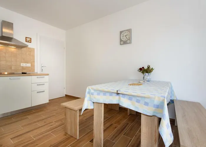 Apartament Sonja *